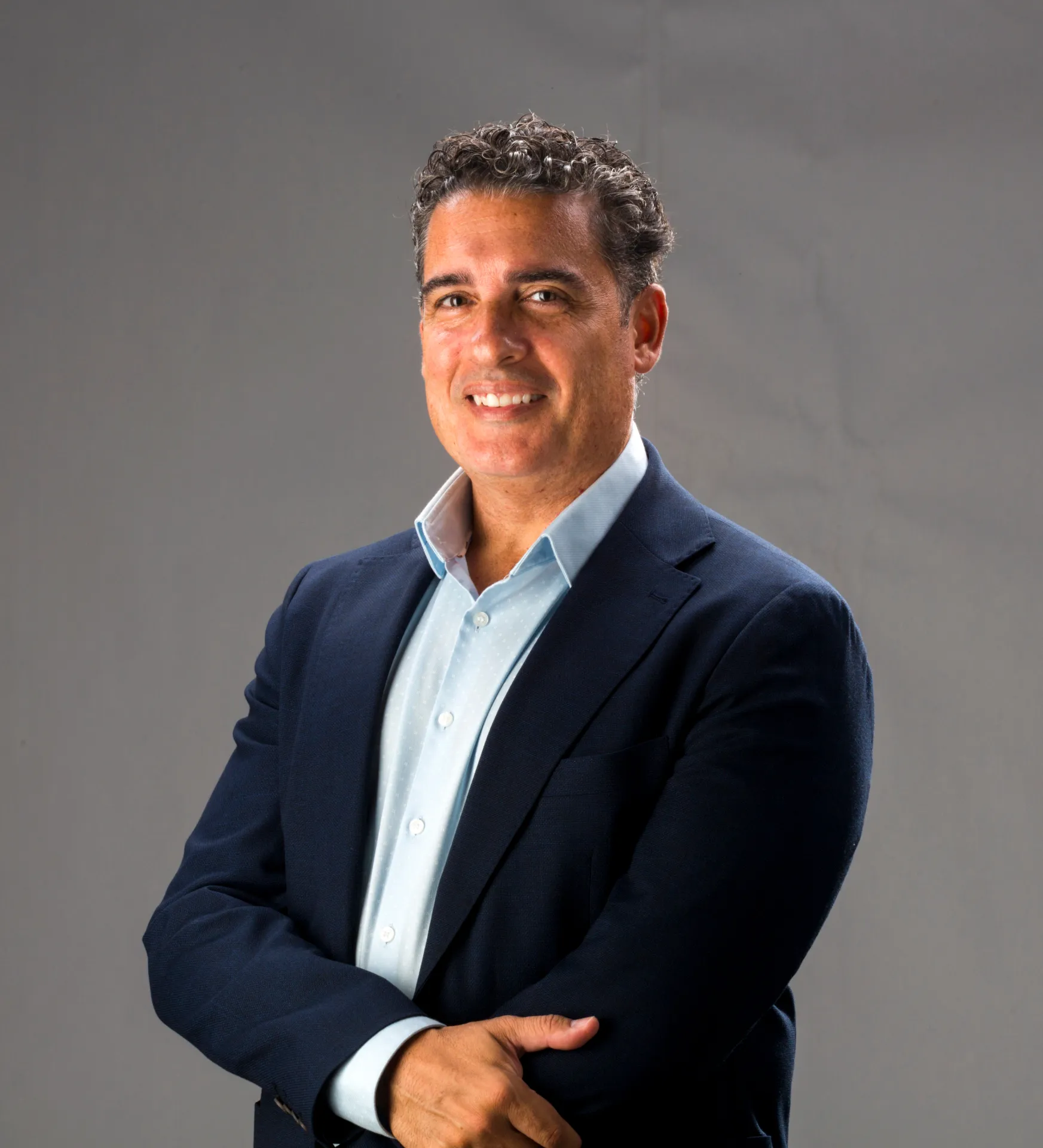Israel Luna — Director de Ylussion